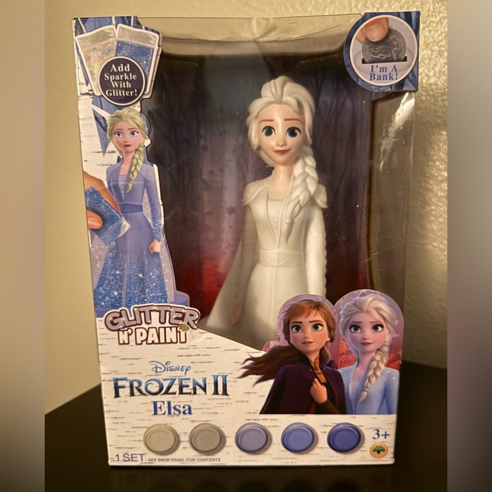 Disney Frozen II Elsa Glitter N’ Paint Coin Bank Kit DIY Paint Bank Craft Set